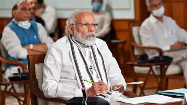 அதிமுக வருகை 