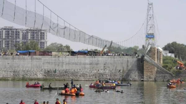 குஜராத் பாலம் 