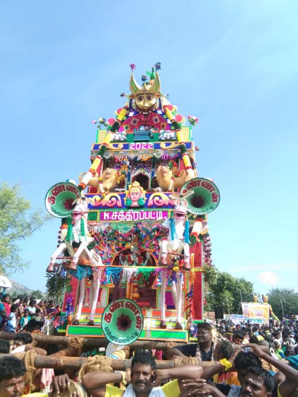  ஒற்றுமையுடன் கொண்டாடும் விழா