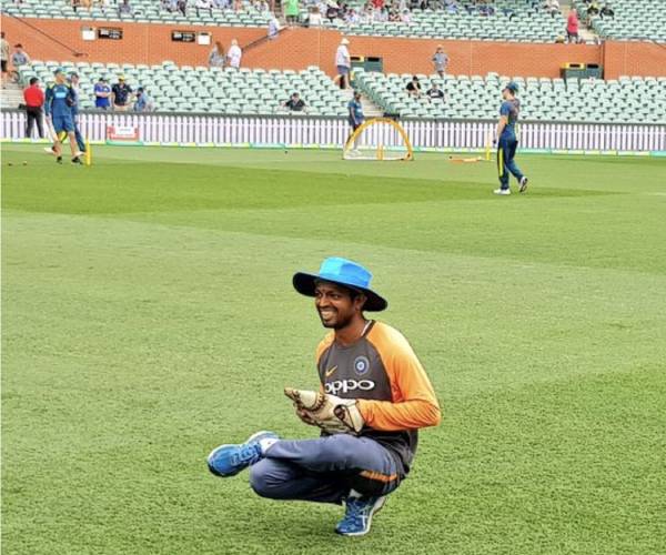 யார் இவர்? யார் இவர்?