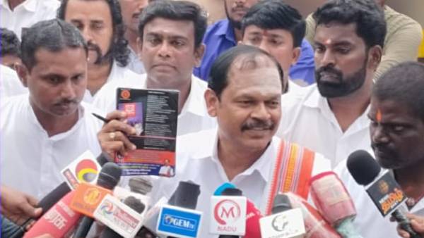 சென்ற இடம் எல்லாம் 'சிறப்பு' 
