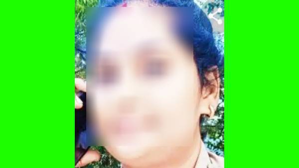 ஜூஸ் காதலி ஜூஸ் காதலி