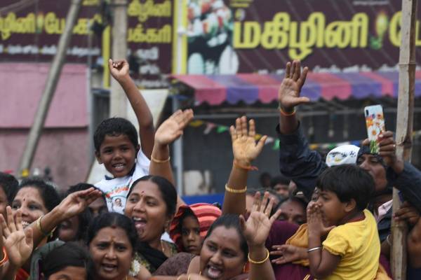 பட்டமளிப்பு விழாவில் மோடி 