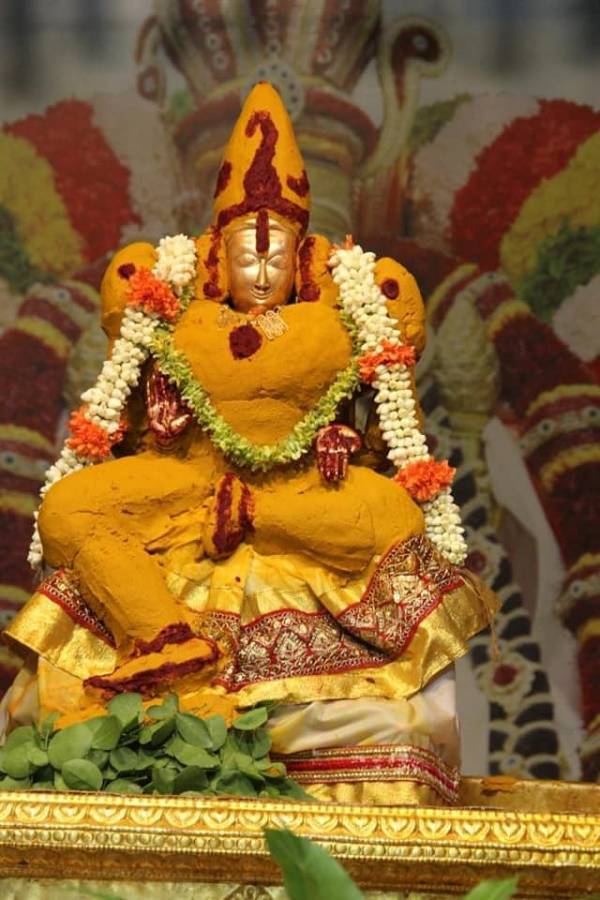 கருடவாகன சேவை 