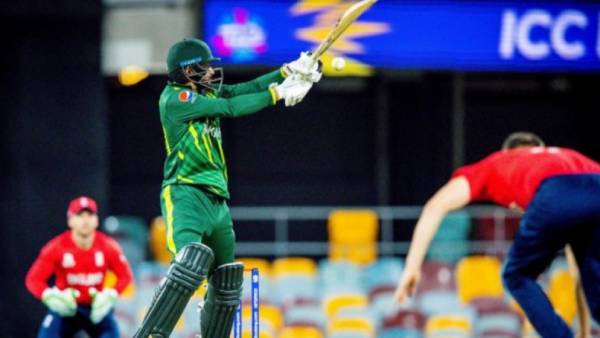 பாகிஸ்தான் பேட்டிங் 