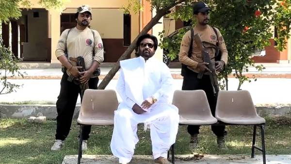 ரஜினி கெட்டப் 