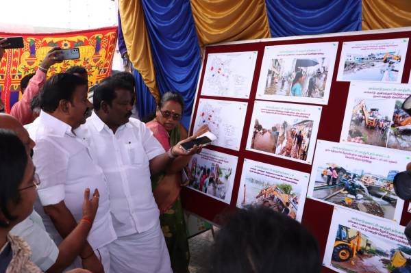 அமைச்சர் பேச்சால் சிரிப்பலை 