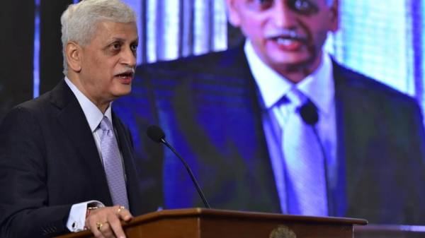 யுயு லலித் பணிகள் யுயு லலித் பணிகள்