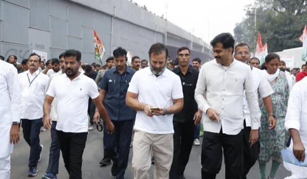 ராகுலுடன் பேசியது என்ன? 