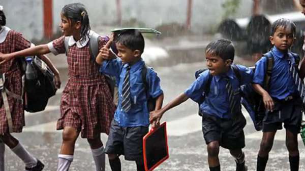 வேறு எங்கு விடுமுறை வேறு எங்கு விடுமுறை