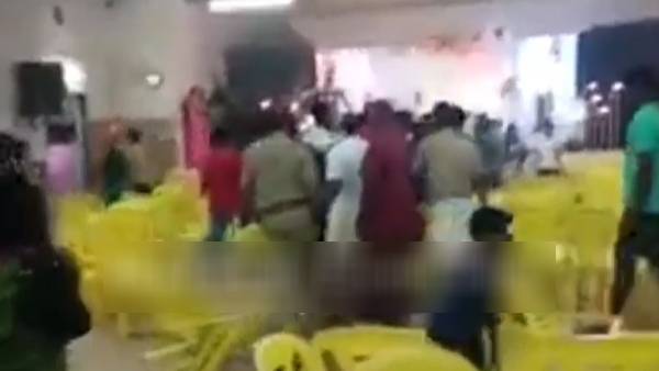 30 பேர் காயம் 30 பேர் காயம்