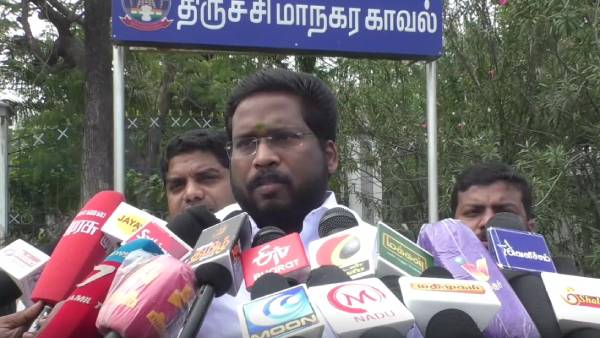 திமுக விமர்சனம் திமுக விமர்சனம்