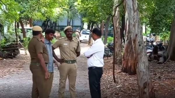 வேட்டையாடப்பட்டதா?