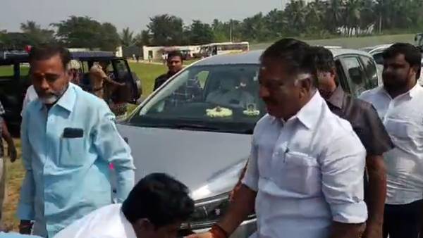 இபிஎஸ் ஆதரவாளர்கள்