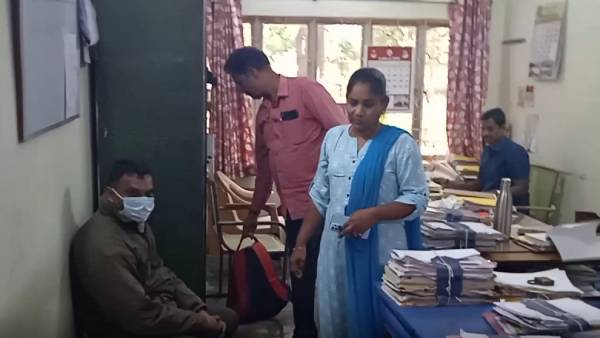 மீண்டும் புகார்