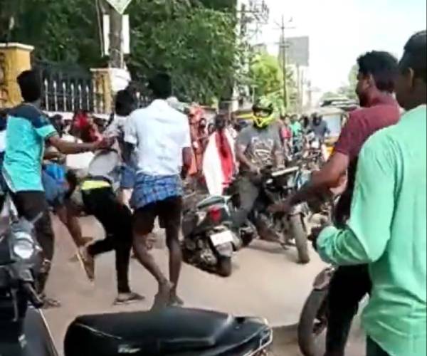 பெண்கள் பாதுகாப்பு 