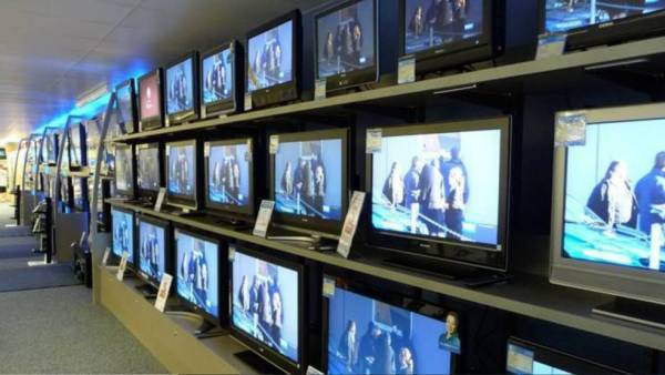 அரைமணிநேரம் நிகழ்ச்சி 