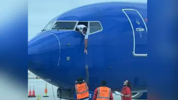 விமானத்தின் உயரம் எட்டாததால் 