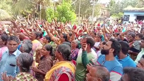 வெளியே வர முடியாத அளவுக்கு வெளியே வர முடியாத அளவுக்கு