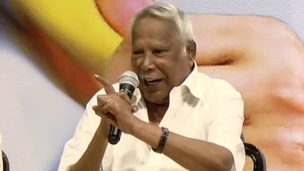 செய்தி வாசிப்பாளர் 