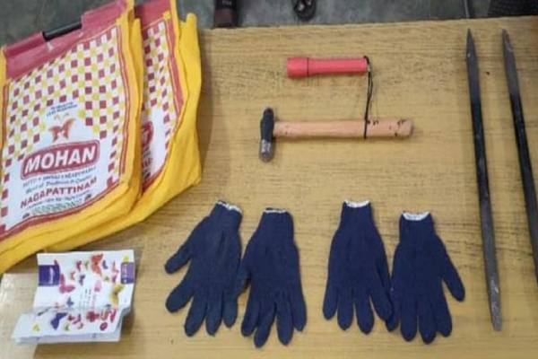  துணை நடிகை