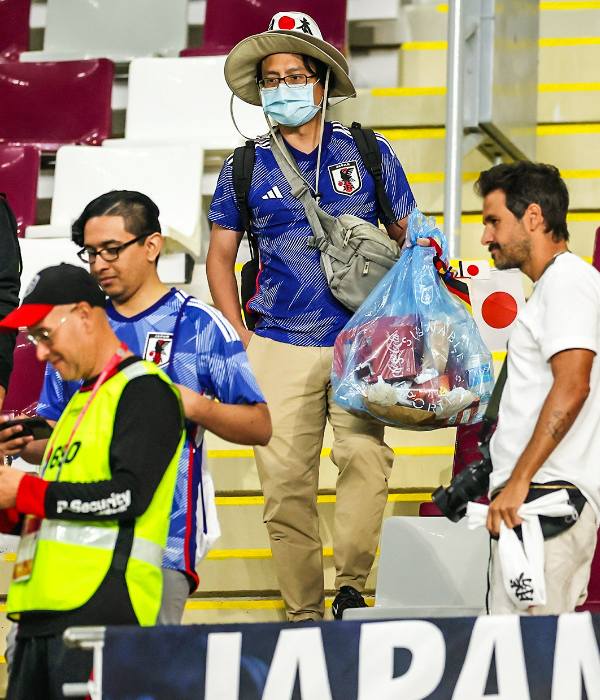 சுத்தம் செய்தனர் 