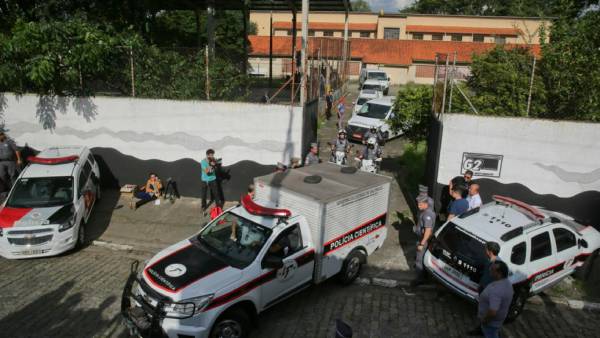 மிலிட்டரி டிரஸ் மிலிட்டரி டிரஸ்