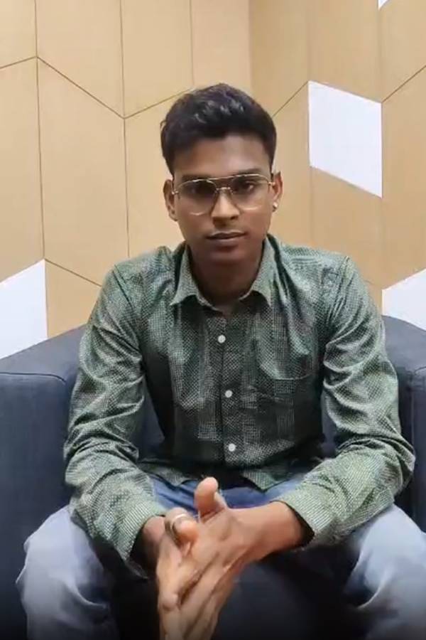 பெயரைக் கெடுத்துக் கொள்ளும் போட்டியாளர்கள்