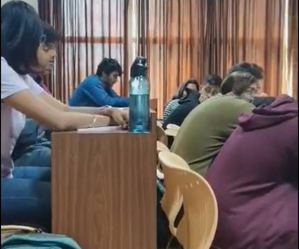  ஜாலி மகன்