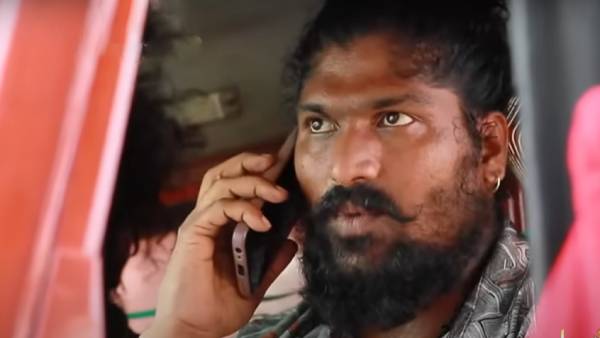 ரவுடிகளை மிரட்டும் வெண்பா