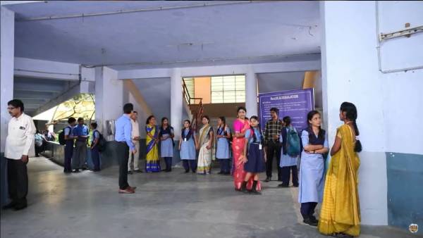 ஸ்கூலில் கிடைத்த அவமானம் 