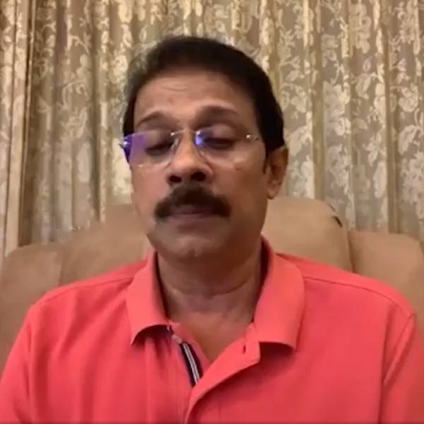 மனிதாபிமானம் இருக்கு 