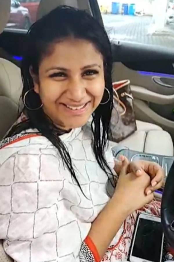 கணவர் சென்டிமென்ட்