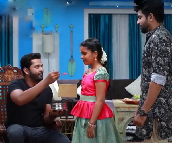 எதிர்பாராத கடைசி நேரம் மாற்றம்