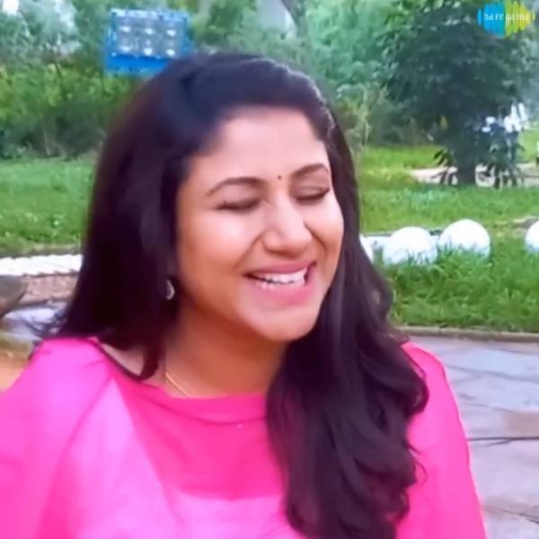 ரசிகர்களை கவர்ந்த செம்பா 