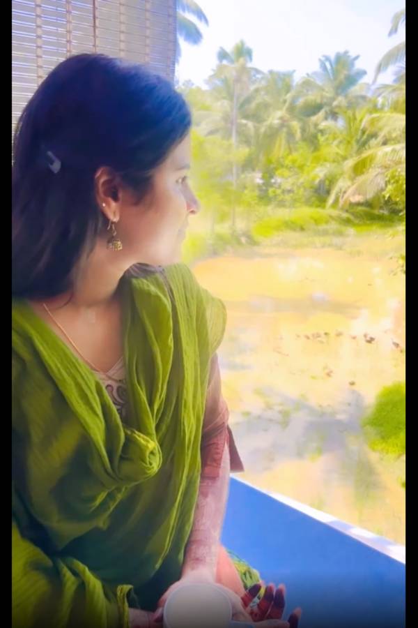 குக் வித் கோமாளி நிகழ்ச்சியில் அறிமுகம் குக் வித் கோமாளி நிகழ்ச்சியில் அறிமுகம்