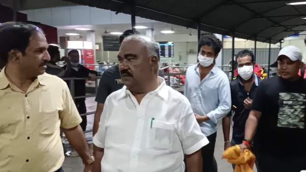 அமைச்சர் வரவேற்பு 