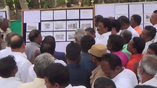  கோயில் சிலைகள்