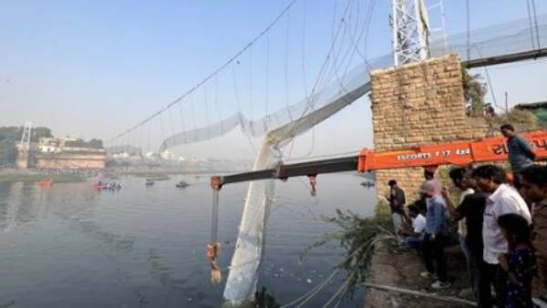 குஜராத் பால விபத்து குஜராத் பால விபத்து