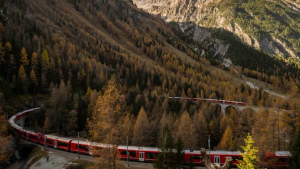 ரயிலை இயக்க 7 ஓட்டுநர்கள் 