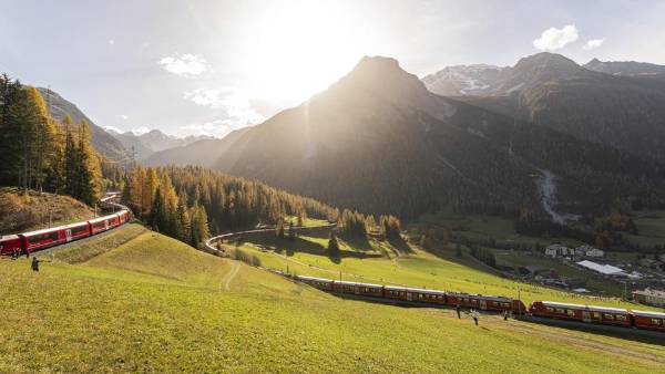 2 கி.மீ நீளமுள்ள ரயில் 