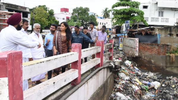 வடசென்னையில் மழைநீர் 