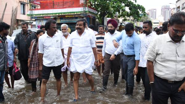 அமைச்சர்கள் ஆய்வு 