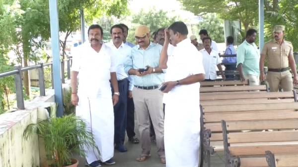 மழை நீர் 