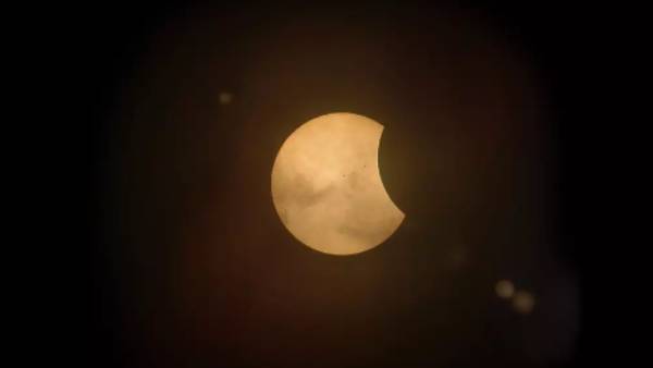  சென்னையில் சந்திர கிரகணம் 