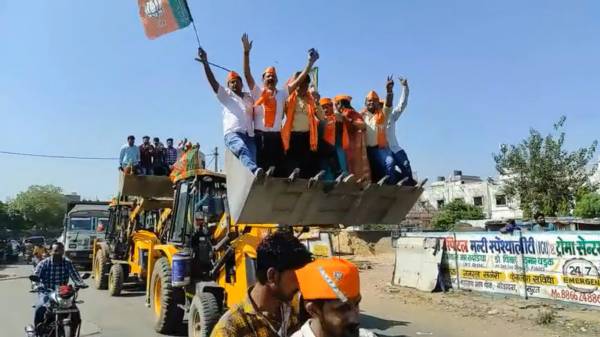 குஜராத் தேர்தல் களம் 