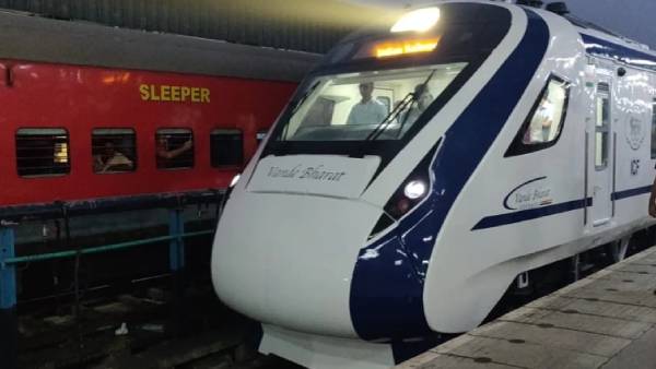  6 நாட்கள் இயக்கம் 