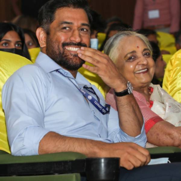 உங்களை அதிகம் மிஸ் செய்வதாக.. 