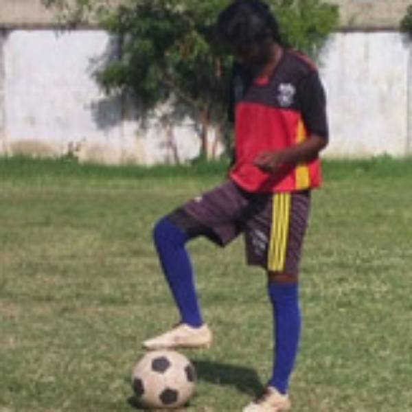 பிரியா கால் அகற்றம் 