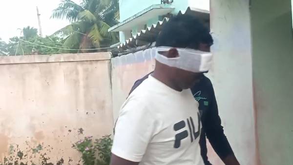 கடும் தாக்குதல் 